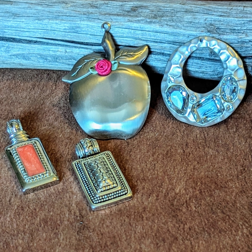 Vintage 4 Piece Pendant Bundle